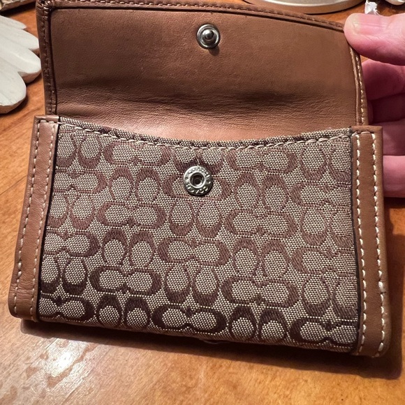 Coach Signature Buckle Wallet Brown Canvas & Leather Trim - Picture 7 of 10